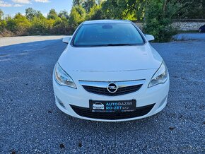 Opel astra j 1,7diesel - 2