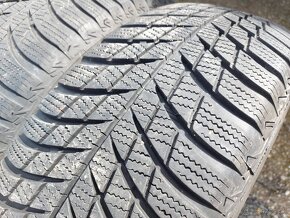 215/65R17 BRIDGESTONE zimné pneumatiky - 2