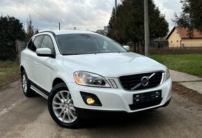 VOLVO XC60 2.4 D4 MOMENTUM MANUÁL - 2