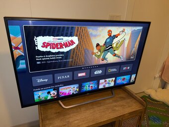 55" Sony Bravia KD-55XD7005 4K Smart TV - 2