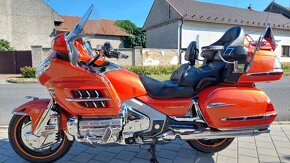 Honda GL 1800 Goldwing - 2