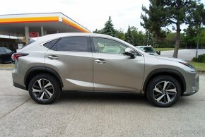 Lexus NX 300h Prestiege E-Four 4x4 1.Majiteľ Full Led - 2