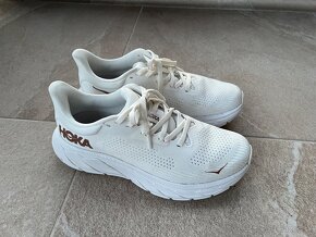 Hoka Arahi 7 - 2