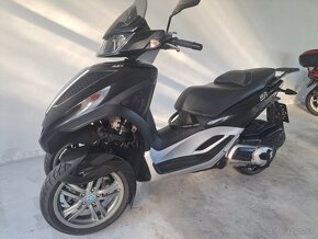 Piaggio MP3 300 Yourban - 2