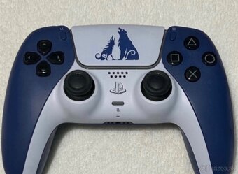 PlayStation 5 s mechanikou - 2