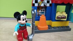 LEGO DUPLO - Mickey Mouse a jeho autoservis - 2