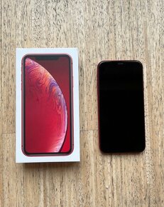 Apple iPhone XR Red 128GB - 2