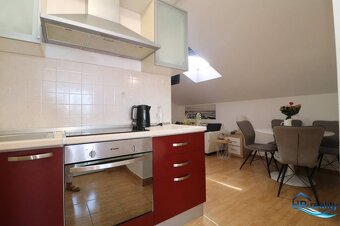 ☀ Šibenik/okolie – TOP kompletne zariadený 2-izbový apartmán - 2