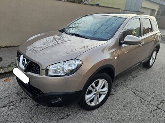 Nissan Qashqai +2 1.6 benzin 7.miest - 2