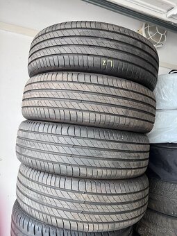 Predám letné pneumatiky Michelin 215/65 R17 - 2