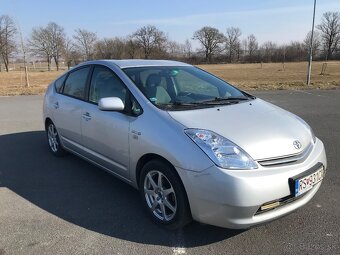 Toyota Prius LPG - 2