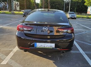 Predám Opel Insignia B 4x4 210 koni , po veľkom servise - 2