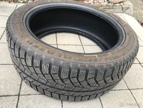 Predám zimné pneumatiky 235/45 R18 - 2