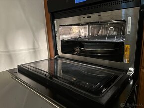 Predám mikrovlnku Whirlpool W9 MW261 IXL - 2