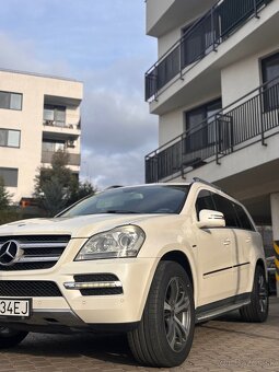 Mercedes-Benz GL 350 CDI 4MATIC - 2