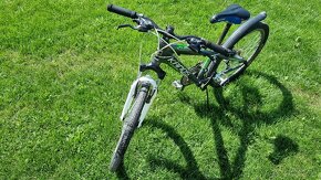 Hlinikovy detsky 24 palcovy bicykel,povodna cena 350 euro - 2