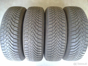 Zimny par 215/65 R17 99H FALKEN EUROWINTER HS01 SUV - 2