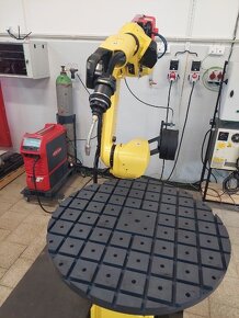 Zvárací robot FANUC ARC Mate 120iD - 2