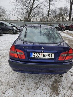 Mitsubishi Carisma 2003 1.8 benzin - 2