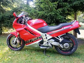 HONDA VFR 750 RC 36 DOVOZ NA PRIHLÁSENIE - 2