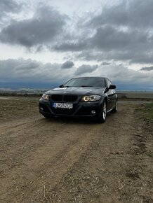 Predám BMW E90 316D 2011 LCI - 2