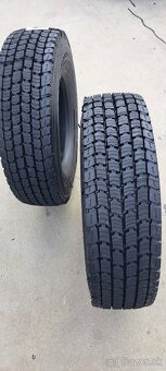 MICHELIN 295/80 R22,5 záberová - 2