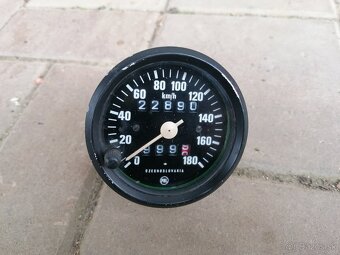 Predám tachometer na Škoda 120, 105 a iné - 2