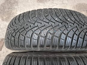 205/60 R16 zimné 2 ks GOODYEAR dezén 6,6 mm DOT2020 - 2