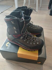 Topánky 42,5 LA  SPORTIVA NEPAL TREK EVO GT - ANTHRACITE/RED - 2