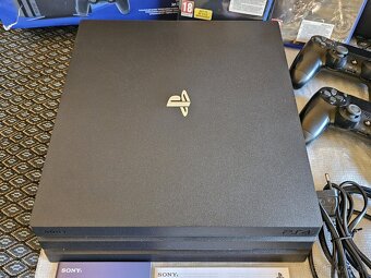 PS4 Pro 1TB - 2