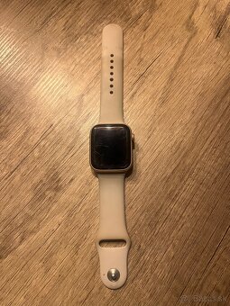 Apple Watch SE 44mm - 2