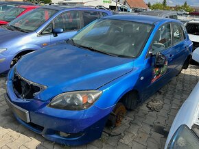 Lacno rozpredám Mazda 3 2003-2009 na náhradné diely - 2