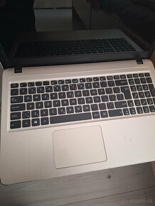 Vivobook 15 Asus X540UB - 2