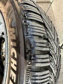 Dezent TZ Dark 7Jx17H2 ET40 a Michelin Alpin 6 - 2