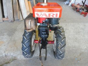 predám malotraktor vari s naradím.  4x prislušenstvo - 2