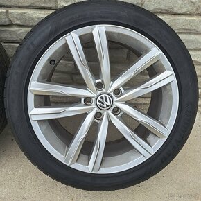 VW Dardford 18" Letná sada  235/45/R18 - 2