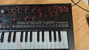 Roland JD-Xi - 2