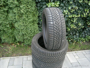 Predám 4x zimné pneu Goodyear 225/50 R17 98VXL - 2