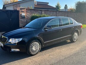 Skoda Superb 2.0 tdi DSG - 2