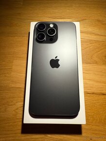 Predám iPhone 15 Pro Max 1TB čierny titán - 2