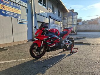 Honda CBR 954 RR - 2