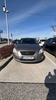 Kia Ceed 1.6 benzín, automat - 2