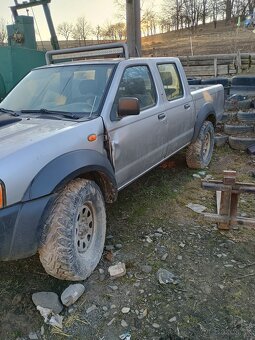 Nissan navara d22 ,  2.5tdi - 2