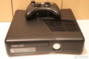 Xbox 360 slim - 2