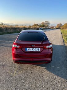 Ford mondeo hatchback 2015 - 2