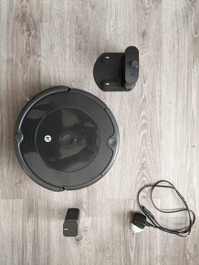 iRobot Roomba 699 - 2