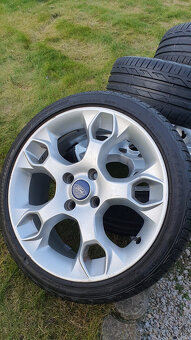 Disky Ford Fiesta ST 205/40 R17 s pneu Bridgestone - 2