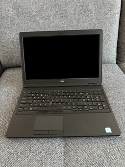 DELL Latitude 5590 - 2