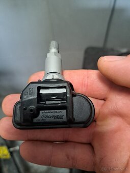 Snímače tlaku TPMS 2546-GG4A Mercedes - 2