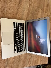 Predám MacBook Air 2017 - 2